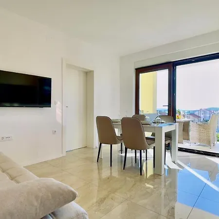 Apartments Sunflower Dramalj Extérieur photo